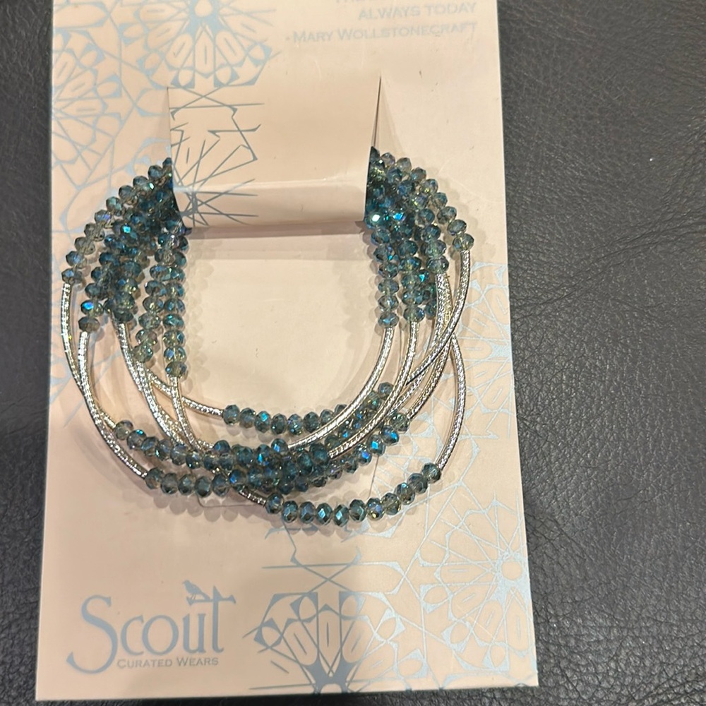 Multi strand necklace or bracelet